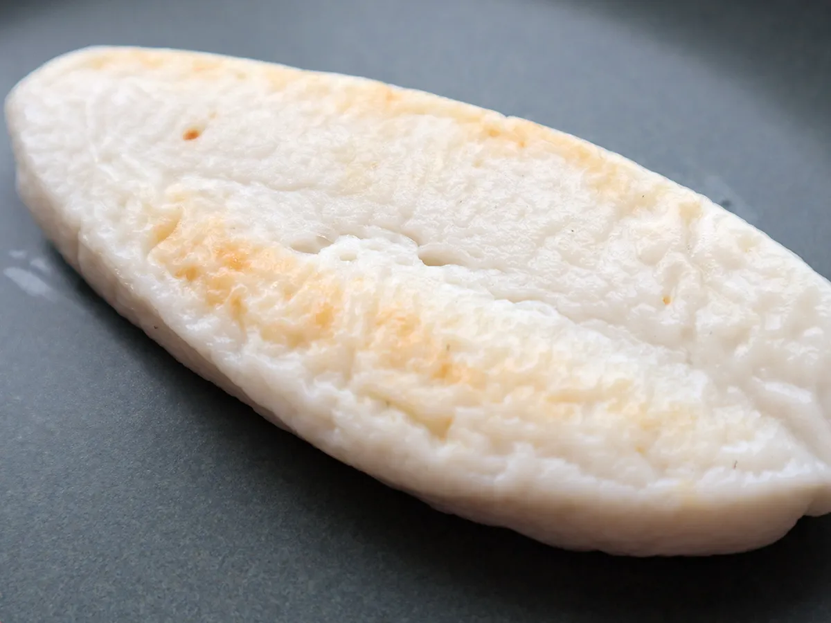 「大漁旗」の焼色